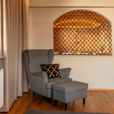 Rosa * Sankt Johann in Tirol