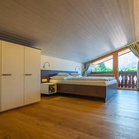 Rosa Apartment *
